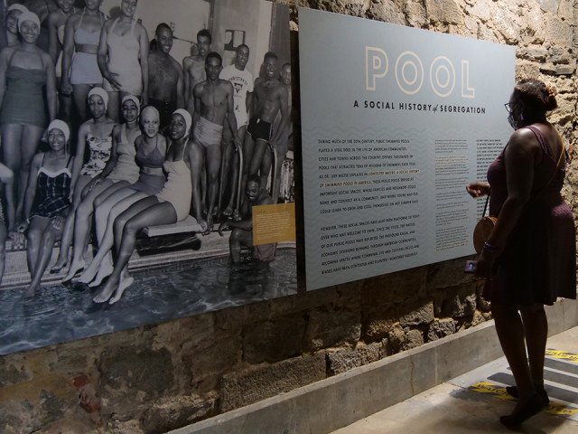 Reactivation of Former Kelly Pool for Groundbreaking exhibit POOL: A Social History of Segregation. (Photo by GreenTreks, Courtesy of Habithèque Inc.)